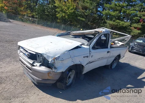 1995 Ford Ranger из США, поврежденный, VIN 1FTCR10A6SPA79864